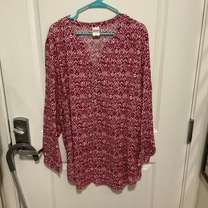 2X red geometric print rayon blouse